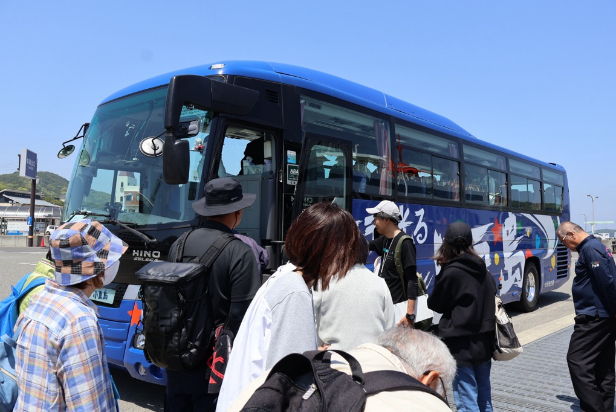 瀬戸内国際芸術祭2025公式ツアー(小豆島エリア)の様子2