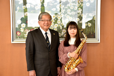 大山市長と吉田春乃さん