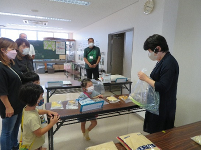 志度学校給食共同調理場見学