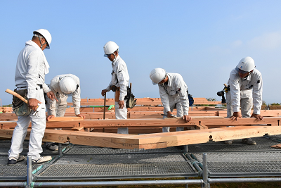 建て方工事の様子2