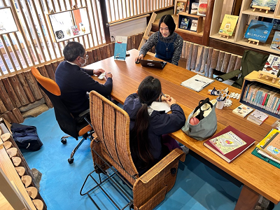 うみの図書館の様子