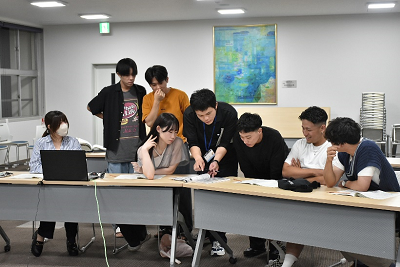 はたちの集い実行委員会の様子2